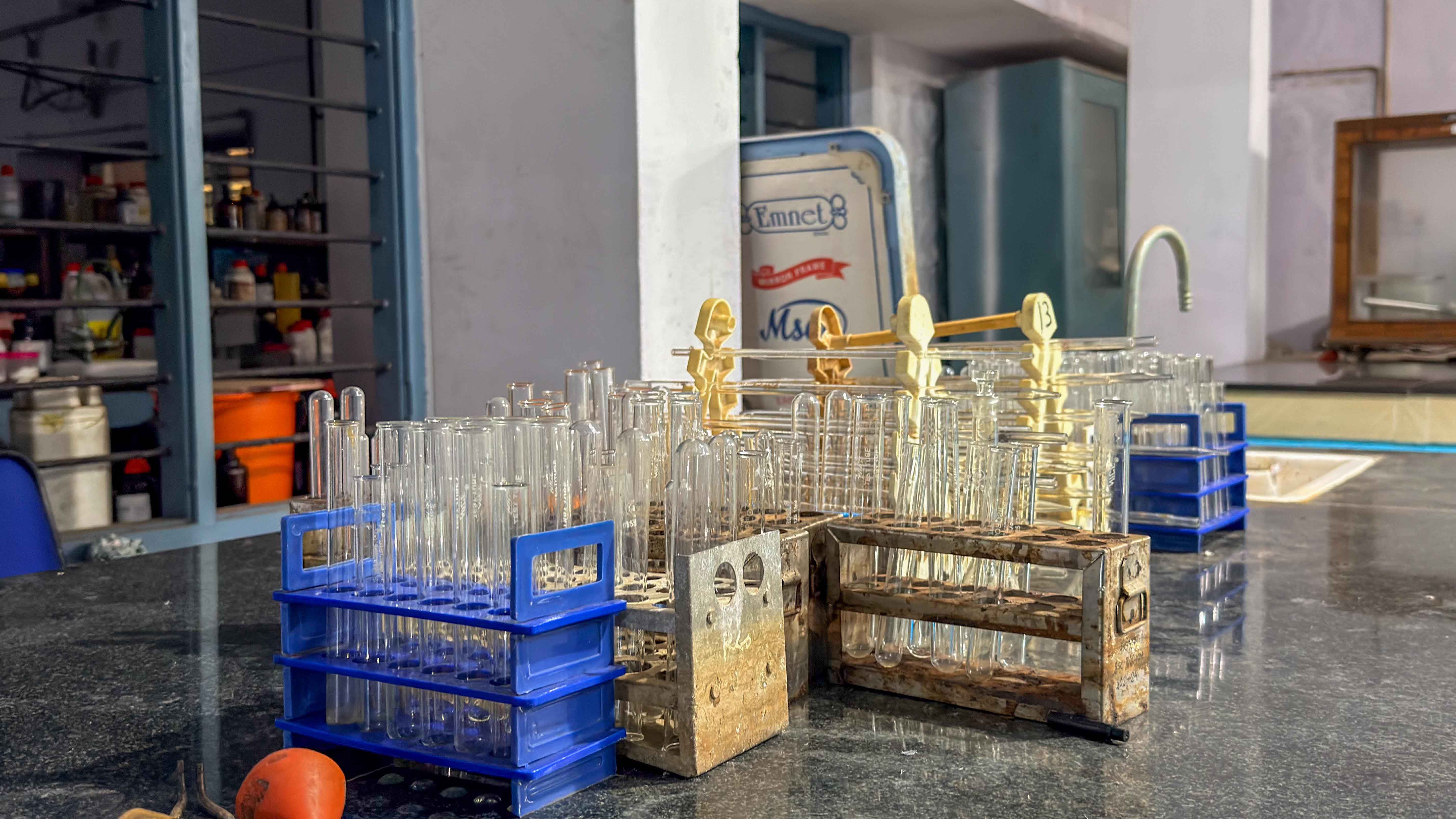 Chemistry & Biochemistry Lab 2