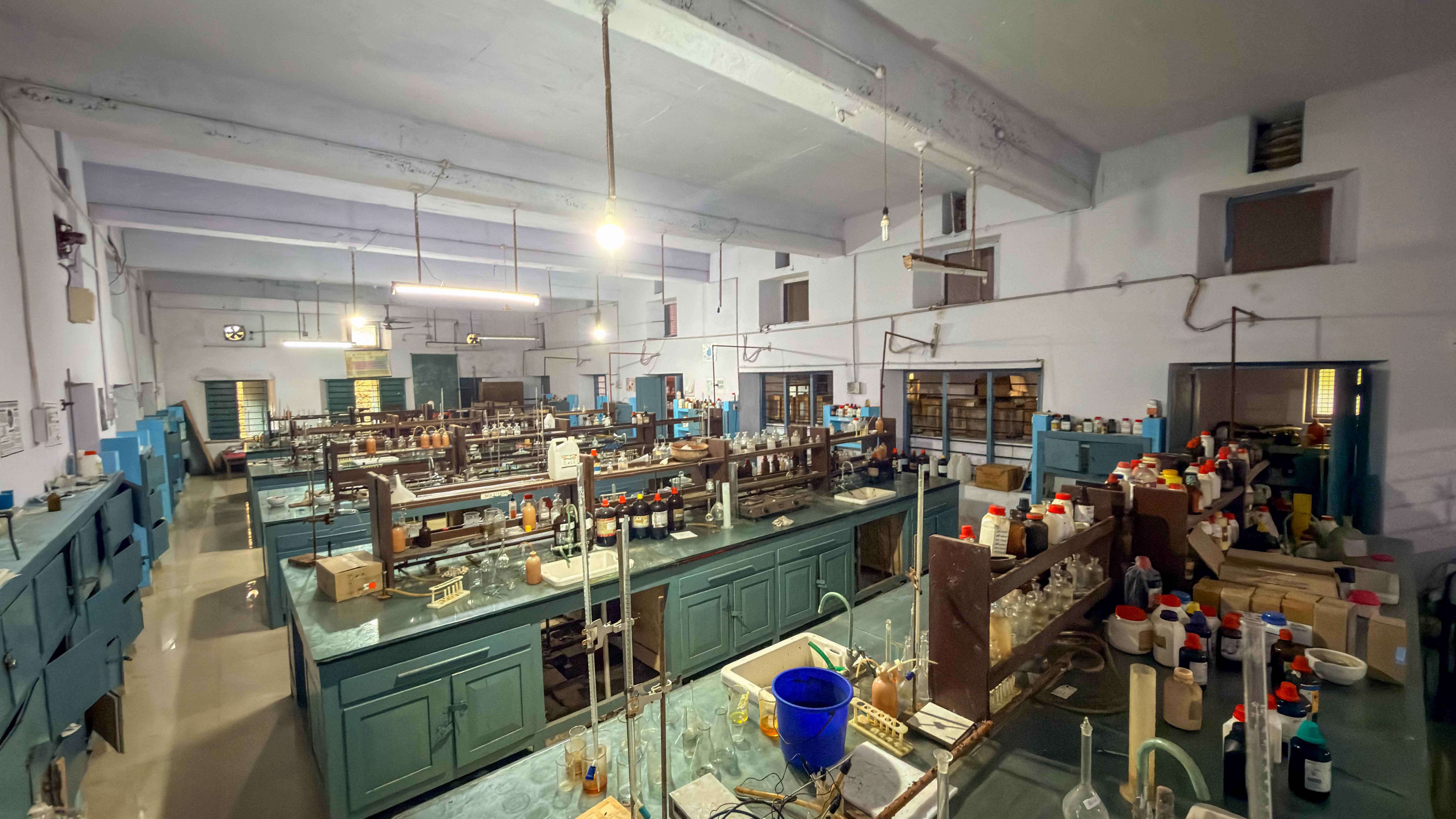 Chemistry & Biochemistry Lab 6